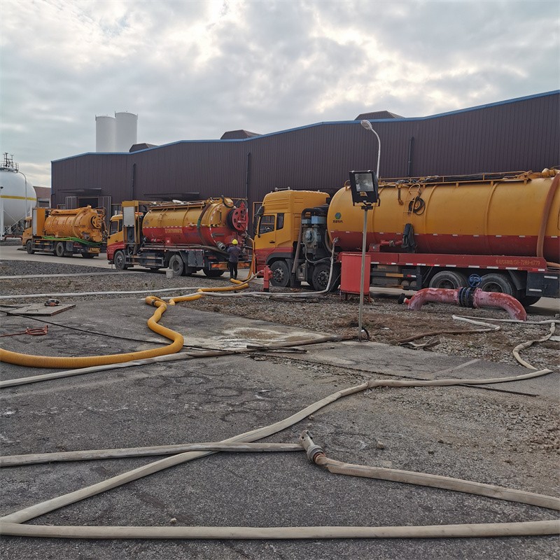 阳城污水池清理