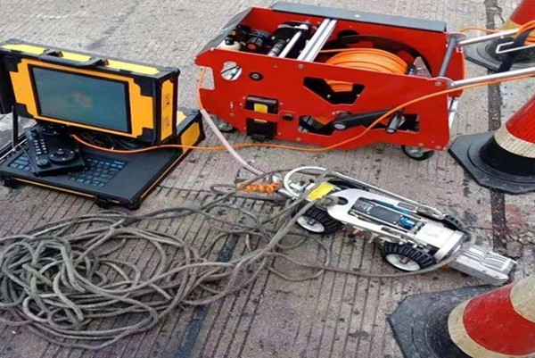 阳城CCTV管道检测机器人